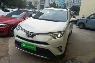丰田 RAV4荣放 2019款 2.0L CVT四驱新锐版 国VI