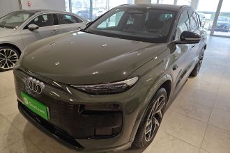 奥迪Q6L e-tron 2026款 首发领航版