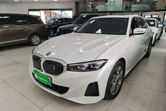 宝马i3 2024款 eDrive 35 L