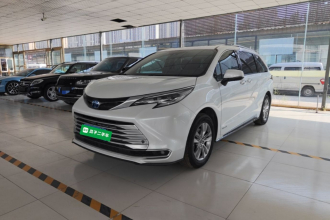 丰田 赛那SIENNA 2021款 2.5L混动 铂金版