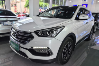 现代 胜达 2017款 2.0T 自动两驱智能型 7座