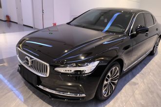 沃尔沃S90 2025款 B5 智逸豪华版