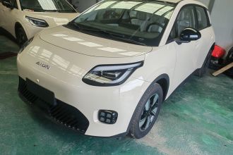 埃安 AION UT 2025款 420智豪版