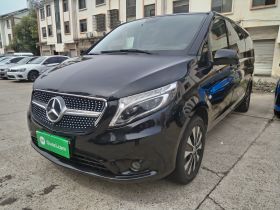 奔驰 威霆 2021款 2.0T 商务版 7座