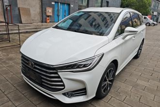 比亚迪 宋MAX 2017款 1.5T 自动智联豪华型 7座