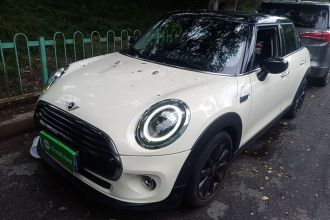 MINI 2021款 1.5T COOPER 艺术家 五门版