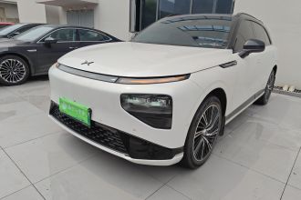 小鹏G9 2022款 570 Pro