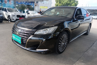 丰田 皇冠 2018款 2.0T 运动版