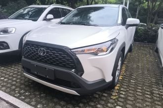 丰田 卡罗拉锐放 2023款 2.0L 先锋版