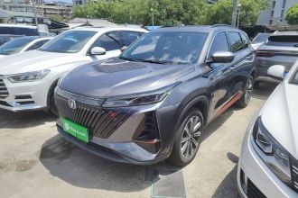 长安CS75 PLUS 2022款 第二代 2.0T 自动尊贵型