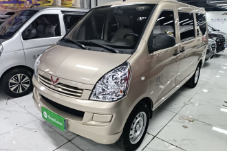 五菱汽车 五菱荣光S 2023款 1.5L 基本型 5/7座