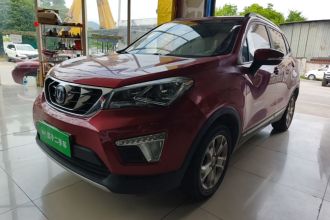 长安CS15 2016款 1.5L 手动时尚版