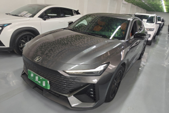 长安UNI-V 智电iDD 2023款  智电iDD 1.5T 113km智趣型（飞快版）