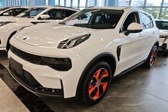 领克01 2023款 2.0TD 两驱亚运版