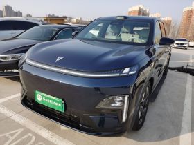 深蓝汽车 深蓝S09 2025款 后驱Ultra+