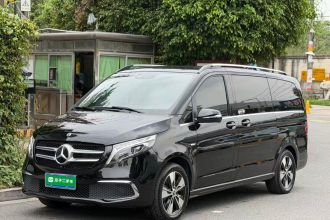 奔驰V级 2020款 V 260 尊贵版