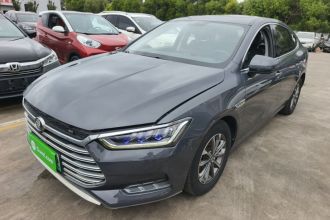 比亚迪 秦Pro新能源 2019款 DM 超能版 1.5TI 自动智联劲炫型 国VI