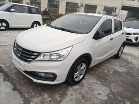 宝骏310 2016款 1.2L 手动超值型