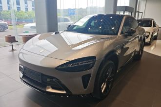 小米汽车 小米YU7 2025款 超长续航高性能四驱Max版