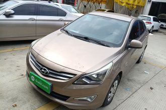 现代 瑞纳 2016款 1.4L 手动智能型GLS