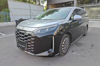 比亚迪 夏 2025款 DM-i 1.5T 180km 超越型