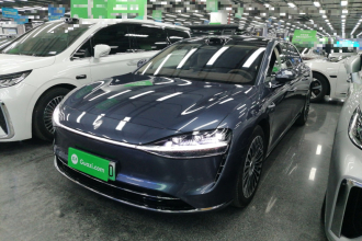 鸿蒙智行 享界S9T 2025款 增程 Ultra长续航版 (192线激光雷达）