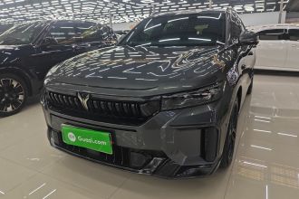 岚图汽车 岚图FREE 2025款 318 259km 四驱探索版
