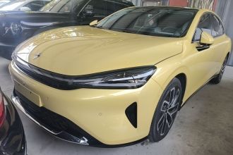 宝骏享境 2025款 插混 140km豪华版
