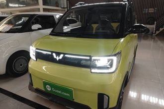 五菱汽车 宏光MINIEV 2022款 GAMEBOY 200km 玩咖款 磷酸铁锂