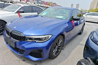 宝马3系 2020款 330i M运动曜夜套装