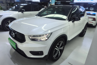 沃尔沃XC40 2021款 T4 四驱智远运动版