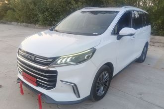 上汽大通MAXUS 大通G50 2020款 1.5T 自动豪华版