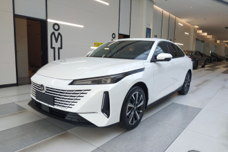 长安 逸达 2023款 蓝鲸NE 1.5T GDI DCT领航型