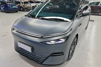 小鹏X9 2025款 纯电 740超长续航 Max