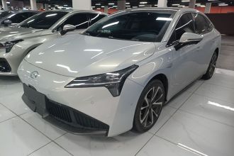 埃安 AION S Plus 2022款 80 智驾版
