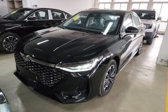 奇瑞 风云A8 2024款 127 驭风版