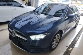 奔驰A级 2019款 A 200 L 运动轿车
