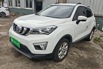 长安CS15 2016款 1.5L 自动时尚版