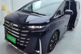 丰田 威尔法 2024款 皇冠 双擎 2.5L 至尊版