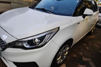 名爵3 2017款 1.5L 自动智联精英版
