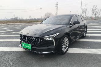 奔腾B70 2023款 第三代 1.5T 自动悦享型70周年纪念版