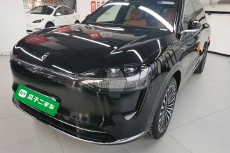 鸿蒙智行 问界M9 2024款 增程 Ultra版 42kWh 6座版