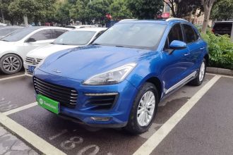 众泰SR9 2017款 2.0T 手动极致之光版