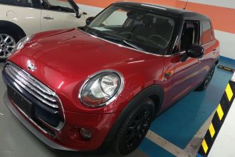 MINI 2015款 1.5T COOPER Fun 五门版