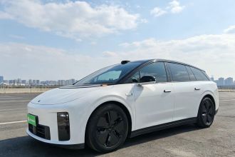 理想汽车 理想i6 2025款 两驱标准版
