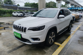 Jeep 自由光 2020款 2.0T 两驱领先版