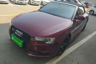 奥迪A5 2014款 Cabriolet 45 TFSI