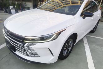 比亚迪 驱逐舰05 2024款 荣耀版 DM-i 55KM 豪华型