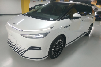 小鹏X9 2025款 740超长续航 Max