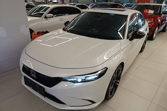 本田 型格 2023款 HATCHBACK 240TURBO CVT幻夜·豪华版